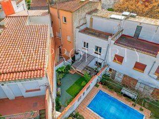 Casa adosada en venta en Barri de Tueda en Sant Feliu de Guíxols