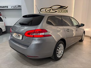 Peugeot 308 2016