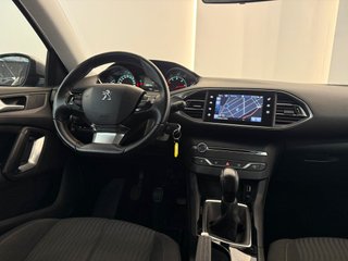 Peugeot 308 2016