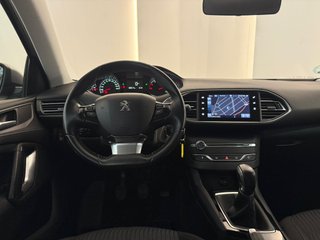 Peugeot 308 2016