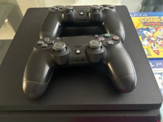 PS4 (PlayStation 4) + 2 Mandos + Juegos