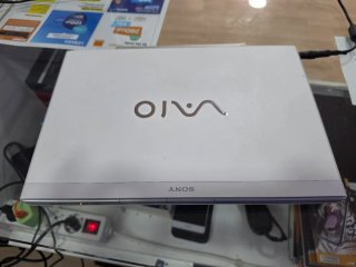 SONY VAIO VPCSB i5 120GB SSD 8GB RAM WIN10