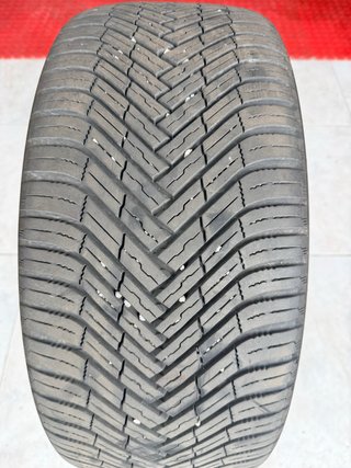 NEXEN N BLUE 4 SEASONS 225/40 R18