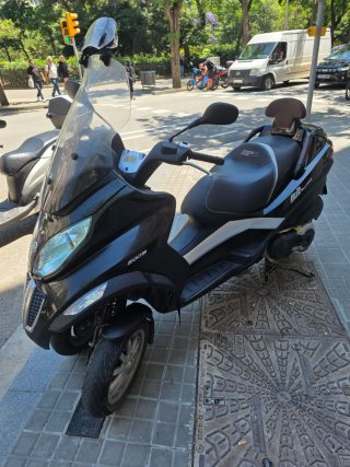 Piaggio MP3 Triciclo Negro 500cc. 70000 km.2012