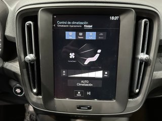 Volvo XC40 1.5 T4 211 INSCRIPTION EXPRESSION (2022)