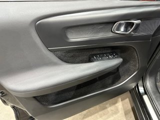 Volvo XC40 1.5 T4 211 INSCRIPTION EXPRESSION (2022)