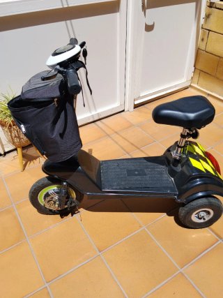 Mini patinete eléctrico 3 ruedas