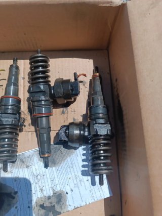 Inyectores Bomba 1.9 TDI AUY