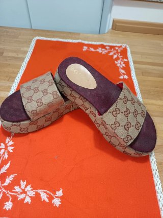 Chanclas Gucci Mujer Talla 38 Beige Marrón