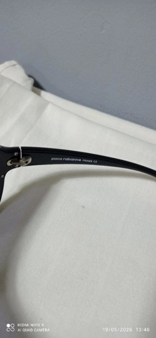 Gafas de sol Paco Rabanne negras y grises