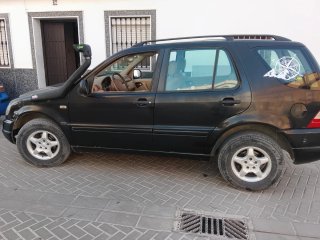 Mercedes-Benz Clase M 2000