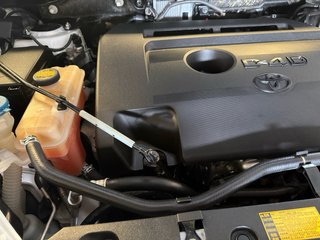 Toyota RAV4 4x4 motor 2.0d4d.