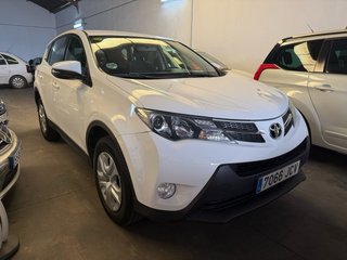 Toyota RAV4 4x4 motor 2.0d4d.