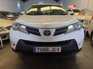 Toyota RAV4 4x4 motor 2.0d4d.