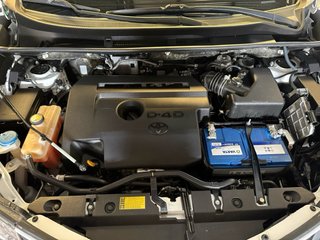 Toyota RAV4 4x4 motor 2.0d4d.