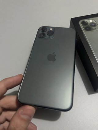 iPhone 11 Pro Verde Noche