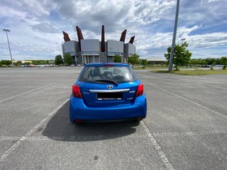Toyota Yaris Híbrido ECO Automático