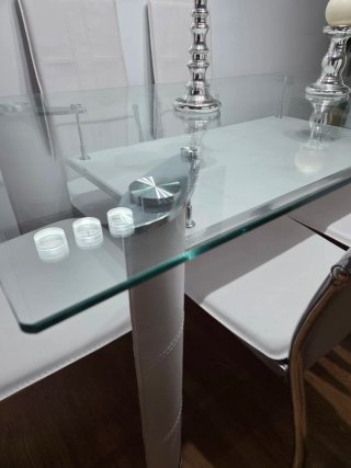 Mesa de comedor NUEVA