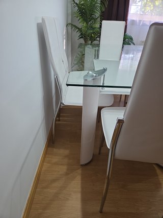 Mesa de comedor NUEVA