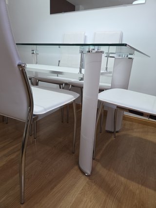 Mesa de comedor NUEVA