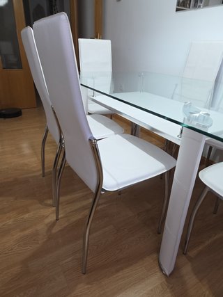 Mesa de comedor NUEVA