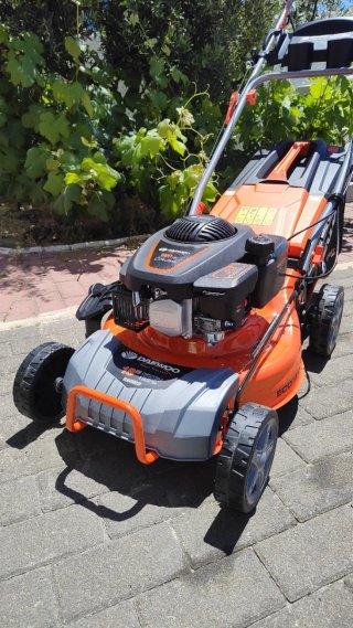 Cortacésped Daewoo