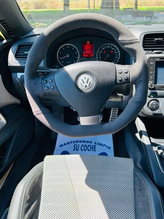 Volkswagen Scirocco 1.4 TSI compresor PERFECTO