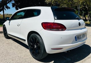 Volkswagen Scirocco 1.4 TSI compresor PERFECTO