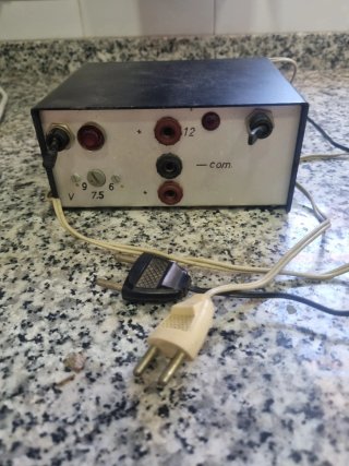 Fuente Alimentación Ajustable 6V 12V
