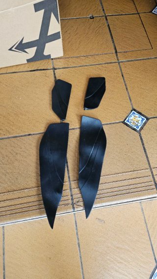Escape Yamaha XMAX 125 2024