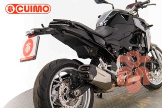 BMW F 900 R