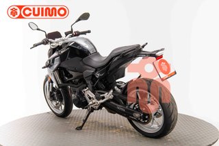 BMW F 900 R