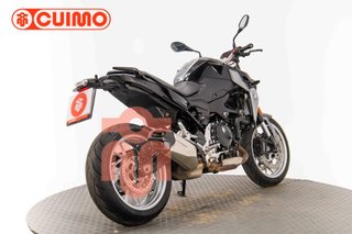 BMW F 900 R