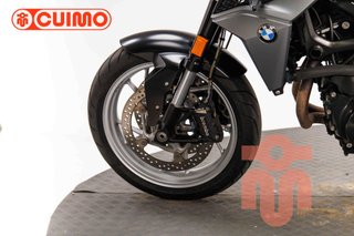 BMW F 900 R