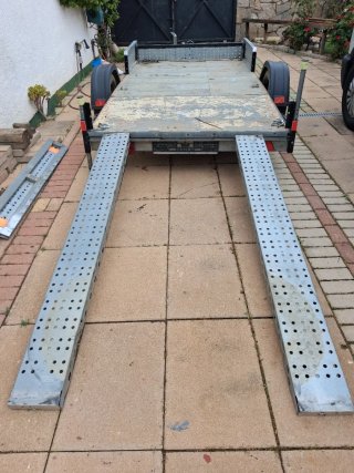 Plataforma de remolque. 3 x 160 mas lanza...