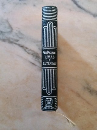 "Rimas y Leyendas" Bécquer. Colección CRISOL, 1965