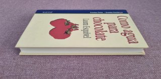 Libro: Como agua para chocolate - Laura Esquivel