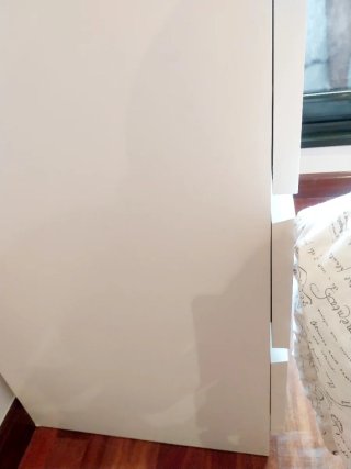 Cómoda Malm IKEA 4 cajones Blanca con cristal