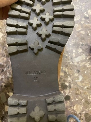 Mocasines de ante beige y marrón