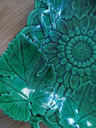 Bandeja Victoriana mayólica verde