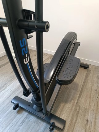 Bicicleta Elíptica SALTER E-25 Negra