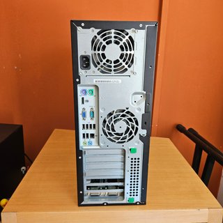 HP Compaq 8000 Mini Torre Ordenador