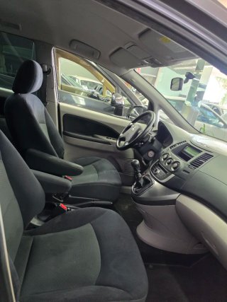 Mitsubishi Grandis 2010 7 PLAZAS 2.0