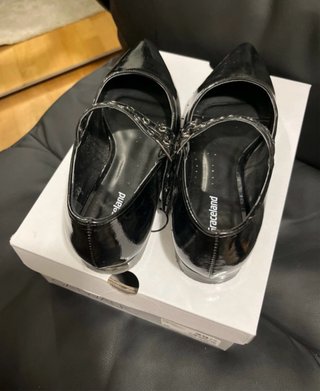 Ballerine nere con cinturini