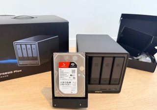 UGREEN NAS DXP4800 Plus + IronWolf 8 TB