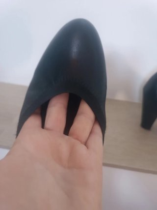 Zapatos de  piel negros de señora   del 40, nuevos