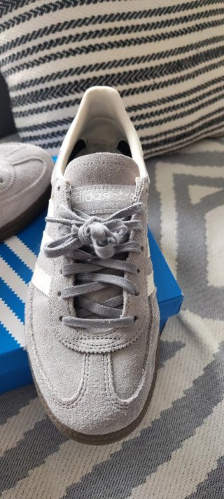 Adidas Spezial grises talla 38