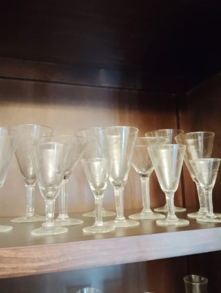 Juego de copas antiguas de cristal