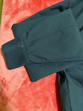 Chaqueta bomber negra