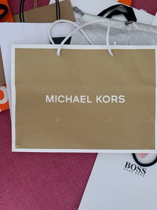 BOLSAS DE PAPEL VARIAS MARCAS Y TAMAÑO 3€ 5€ 9€